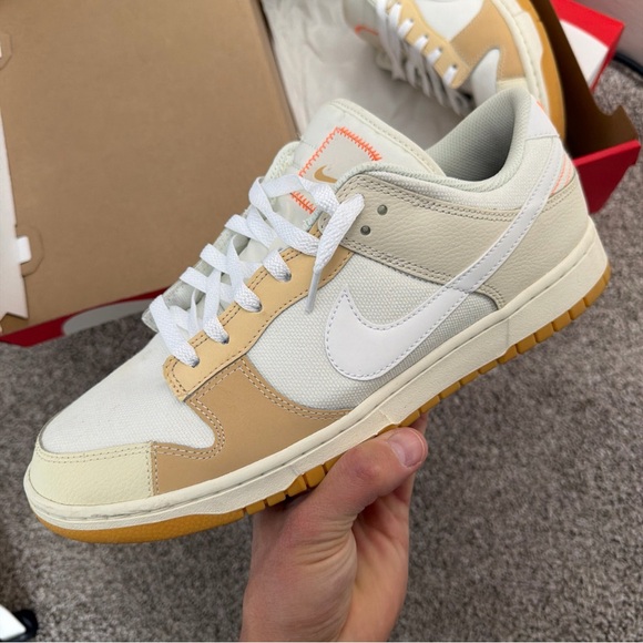 Nike Dunk Low Sandrift - Picture 1 of 7